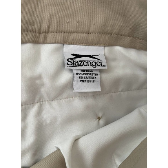 Slazenger Mens Tan Golf Casual Flat Front Shorts Size 36 Polyester Spandex - Picture 3 of 7